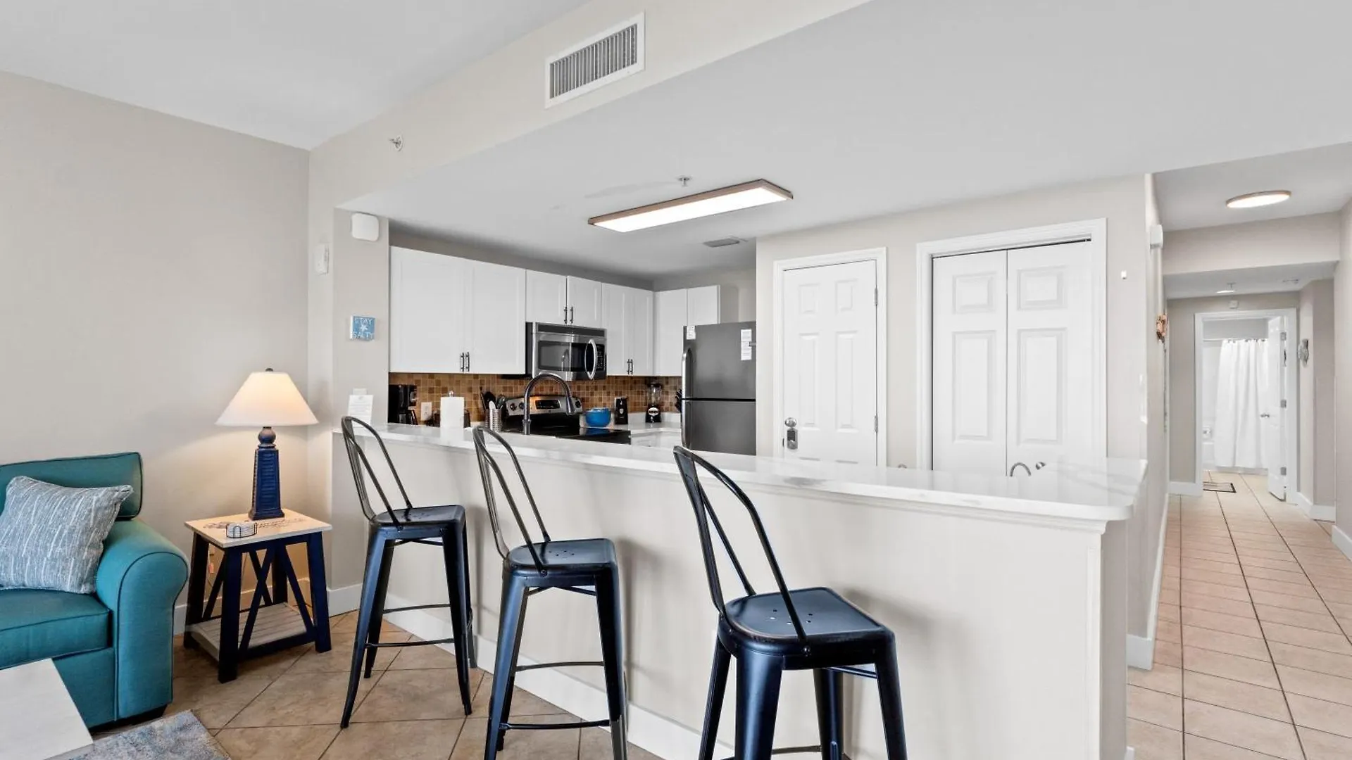 Semesterbostad Majestic Beach Resort #1307-1 By Book That Condo Panama City Beach