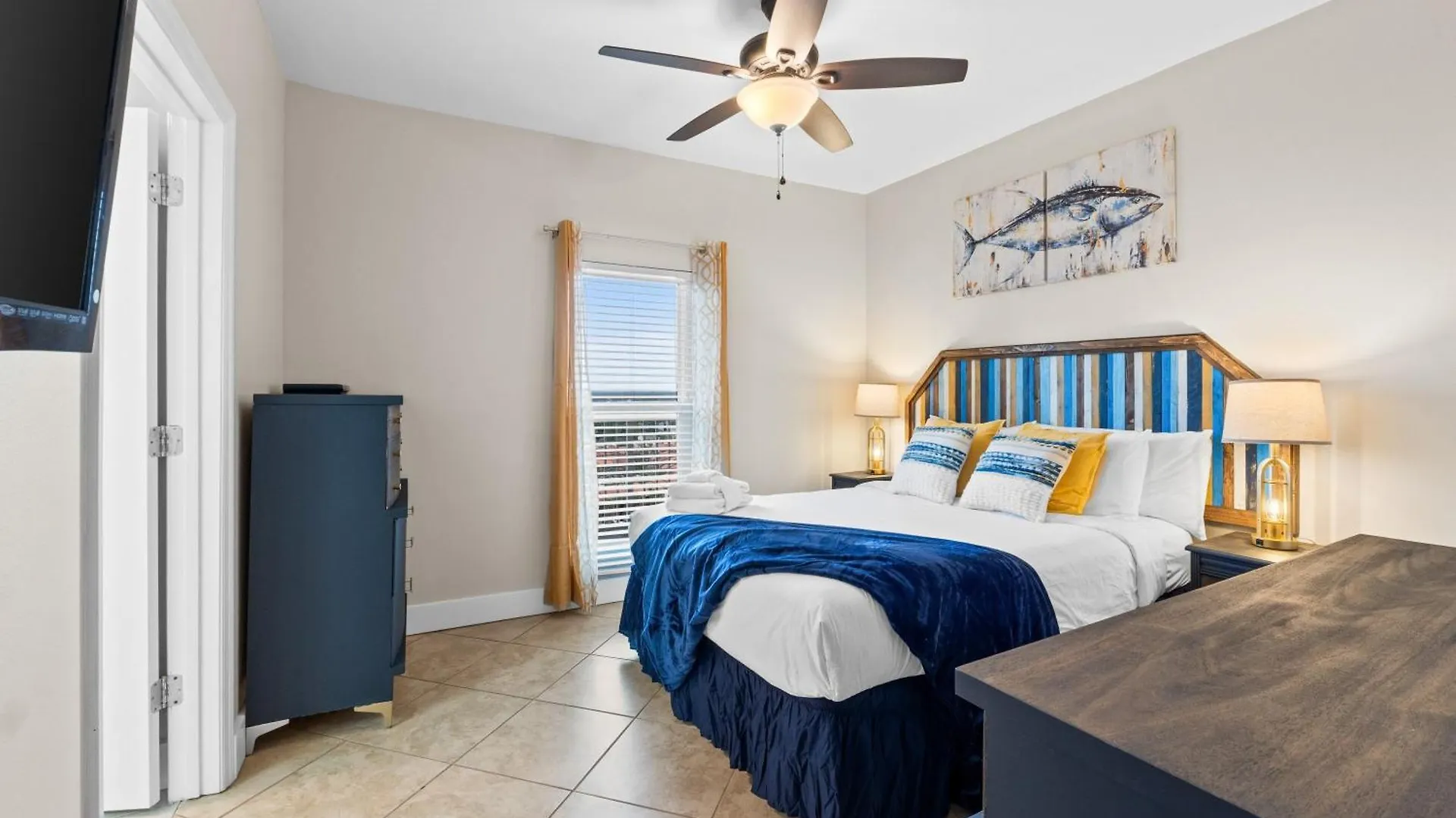 Majestic Beach Resort #1307-1 By Book That Condo Panama City Beach